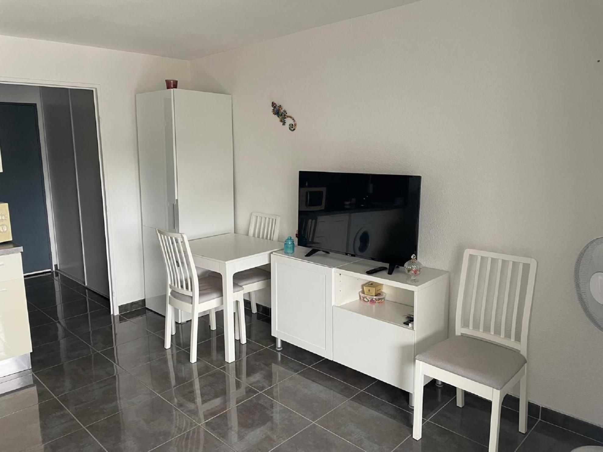 Vittoria Immobilier 11 - Reglement Sur Place - Cheques Vacances Acceptes La Grande-Motte Room photo